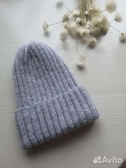 Шапки новые ручная работа