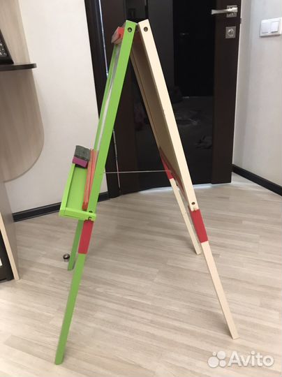 Деревянная доска-мольберт