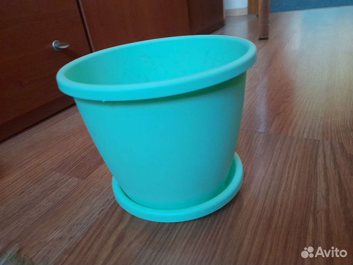 Горшок пластик