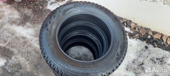 Bridgestone Blizzak Spike-01 195/65 R15