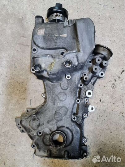Volkswagen Golf 6 Крышка двигателя передняя 03C109211BF, 03C109211BC