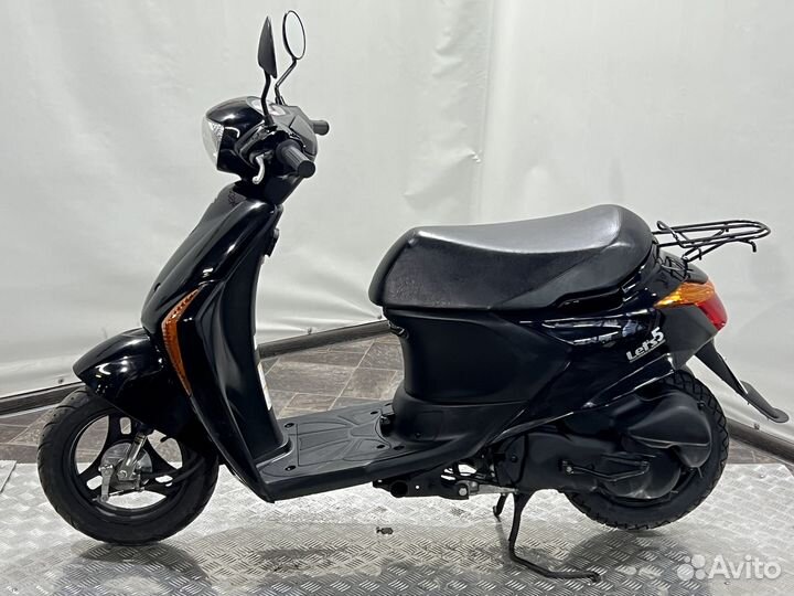 Скутер Suzuki Lets 5
