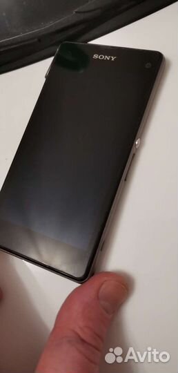 Sony xperia z1 compact дисплей