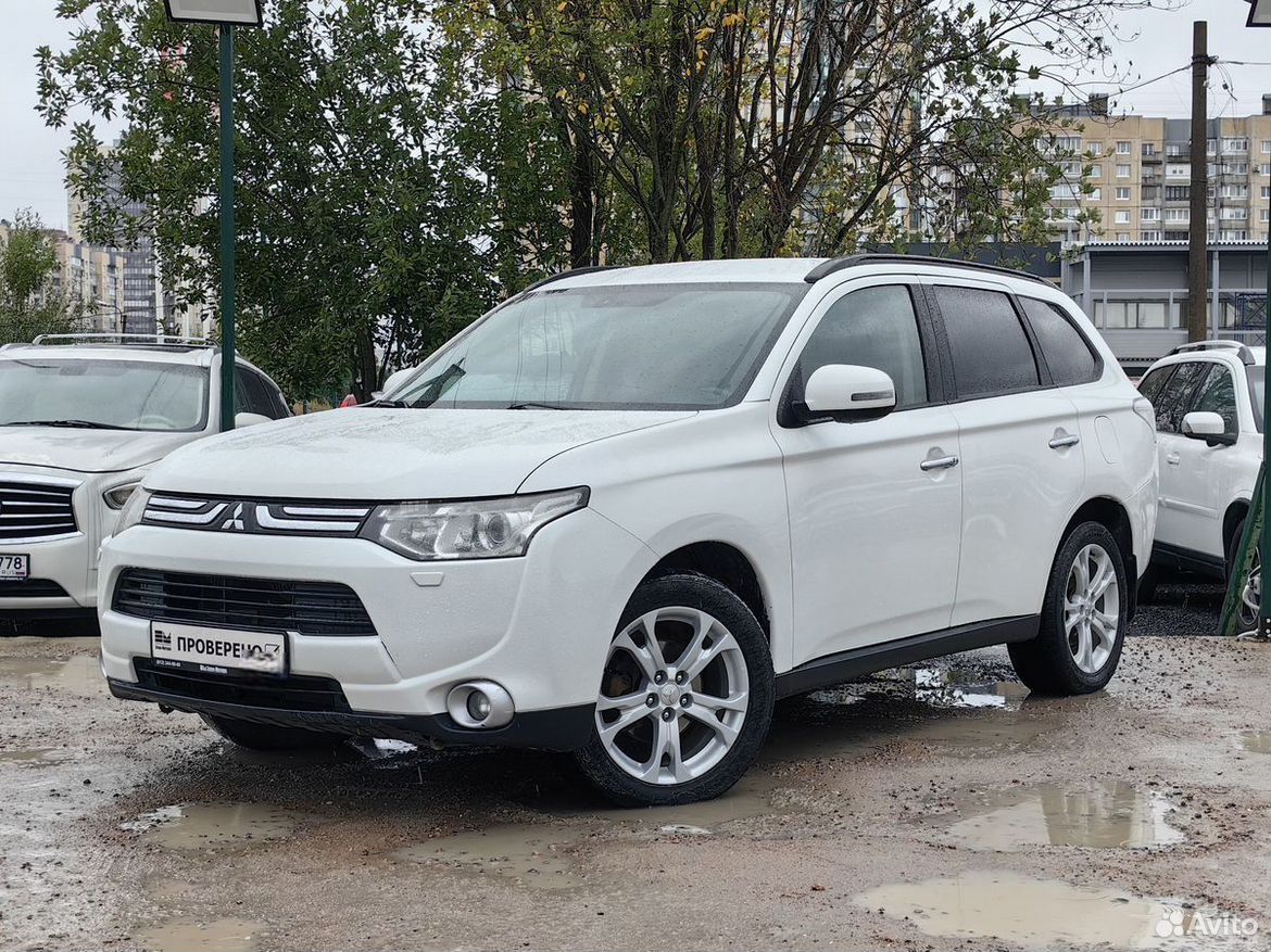 Mitsubishi Outlander 2.4 CVT, 2012, 299 735 км