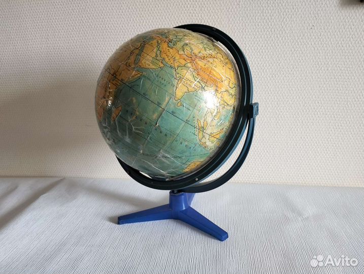 Глобус физический диаметр 26 см школьный