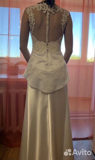 Платье свадебное