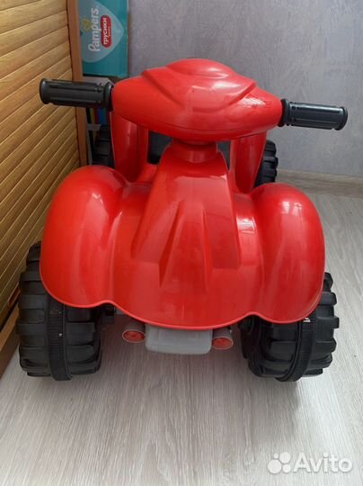 Детский квадроцикл на аккумуляторе