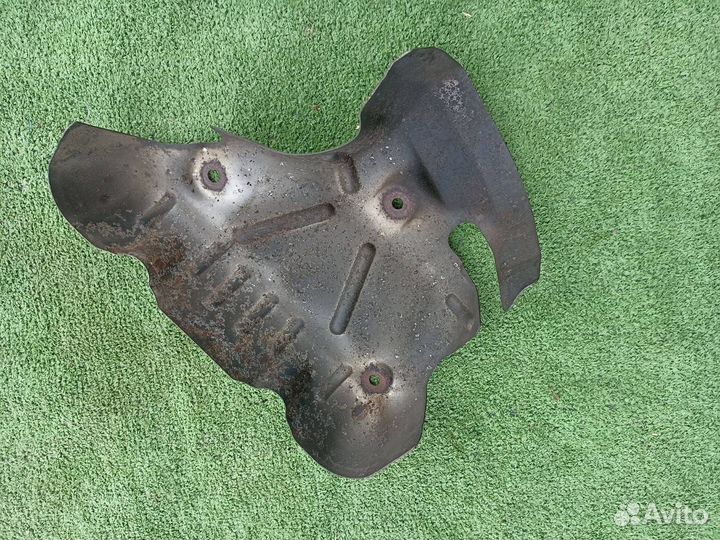 Экран тепловой Renault Logan седан 1.6 2006