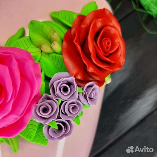 Цветы лучший подарок у вас на столе