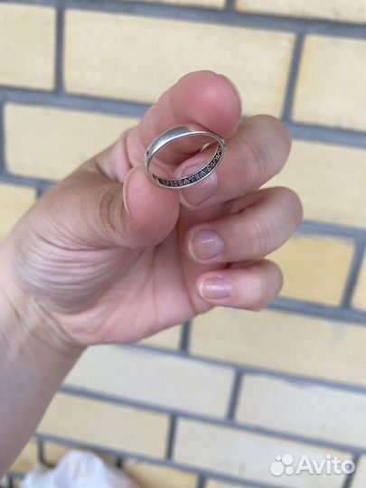 Серебряное кольцо