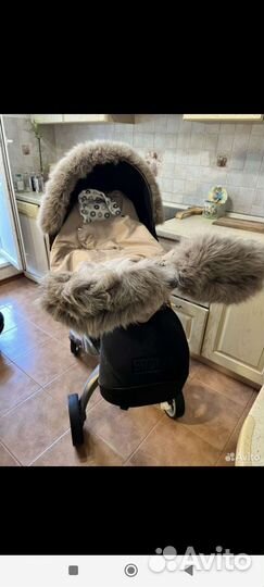 Коляска Stokke v2