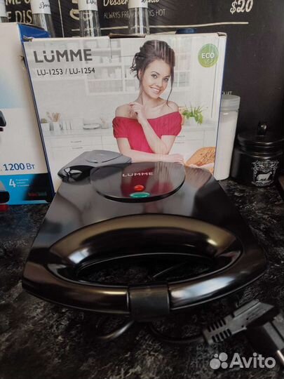 Электро гриль Vitek, Lumme