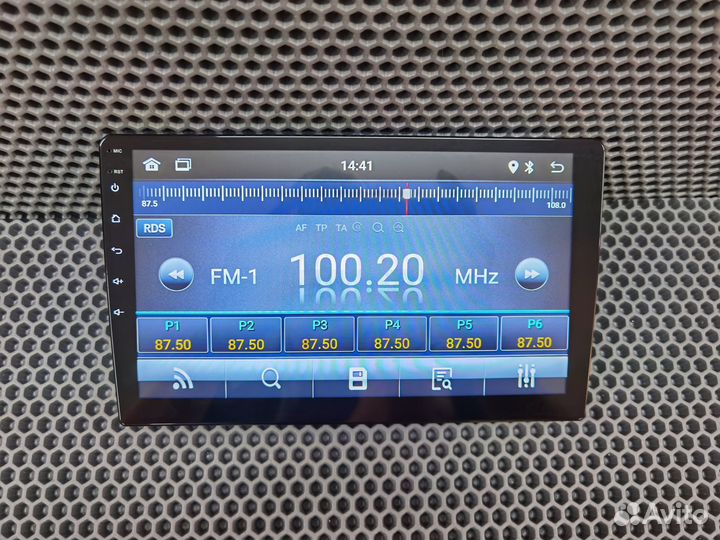 Магнитола Android 10 дюймов IPS экран новая