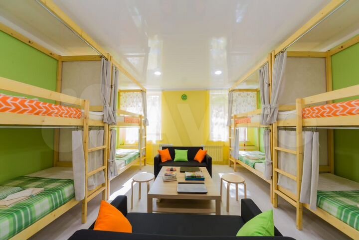 Комната 27 м², 1/3 эт.