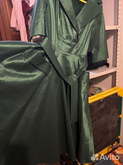 Красивое платье 42