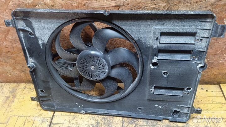 Вентилятор радиатора Volvo V40 2012-2019