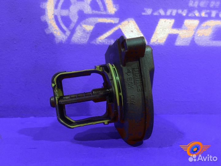 Механизм изменения длины впускного коллектора Bmw