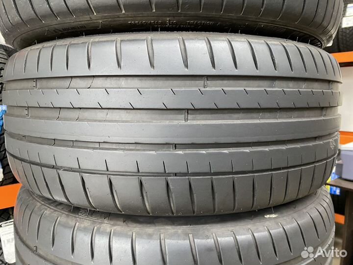 Michelin Pilot Sport 4 225/45 R18 95Y