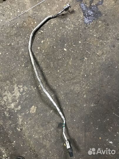 Трубка кондиционера BMW X3 Е83