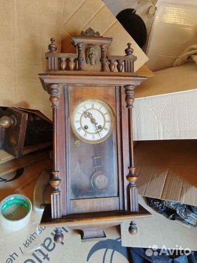Часы настенные старинные. Мини