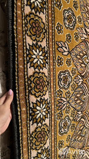 Ковер шерстяной