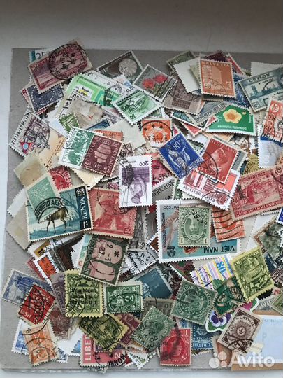 Марки мира. 1300 штук