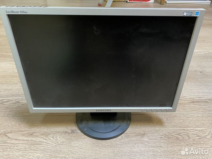 Монитор Samsung SyncMaster 920NW