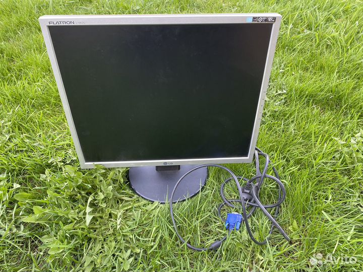 Монитор LG