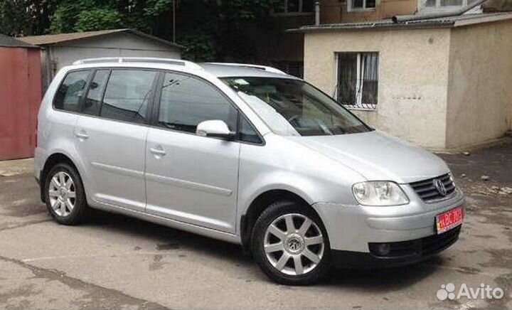 Порог правый Volkswagen Touran 2003-2015 (Klokkerh