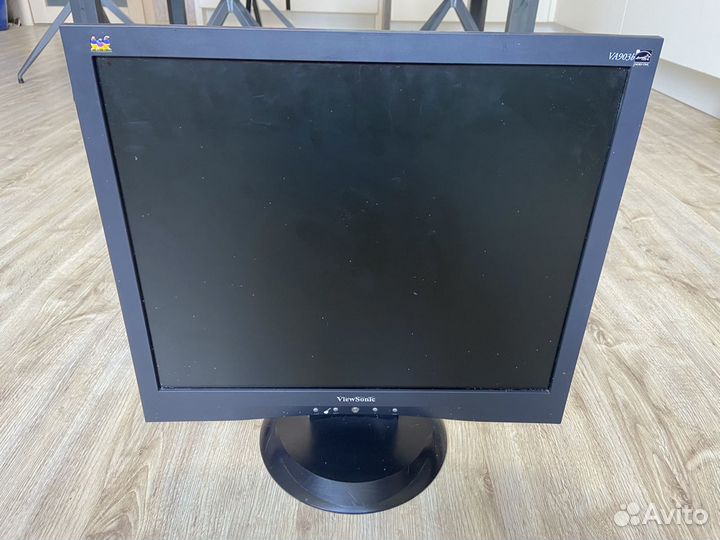 Монитор Viewsonic 19 VA903B