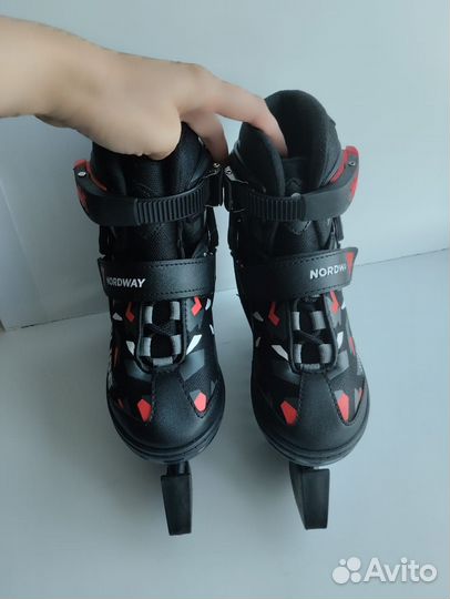 Продам коньки трансформеры