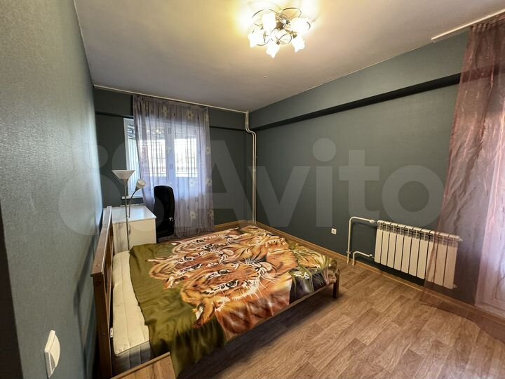 2-к. квартира, 54 м², 1/9 эт.