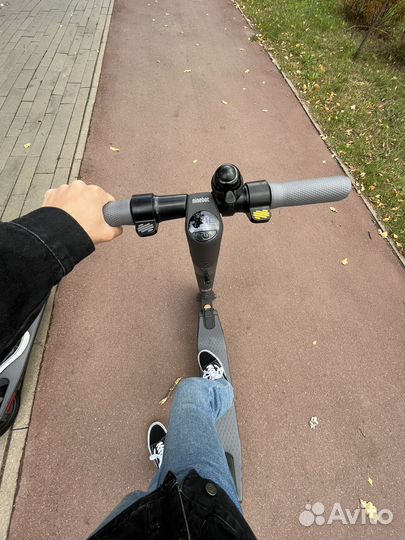 Электросамокат Ninebot KickScooter E22 grey