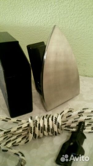 Малогабаритный электроутюг новый из СССР две штуки