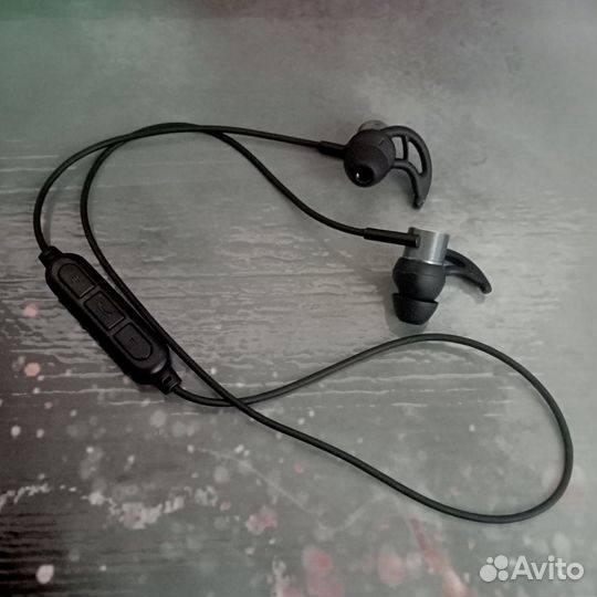 Беспроводные наушники
