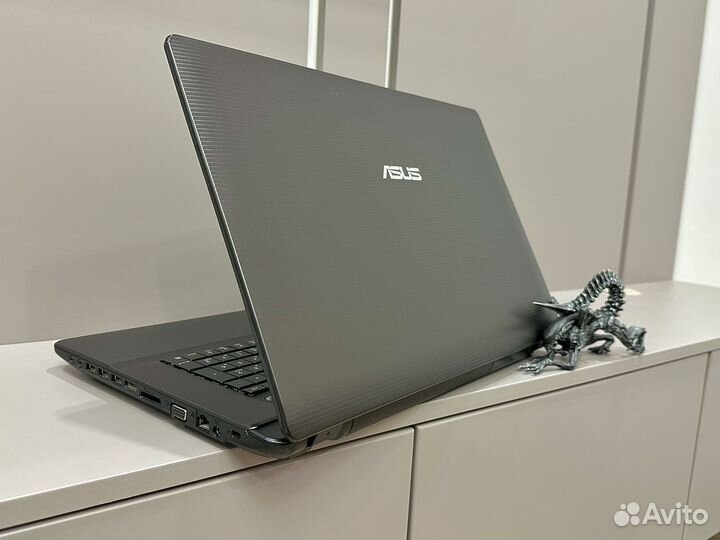 Asus 17.3 i5/16gb/ssd 240+1tb/nvidia