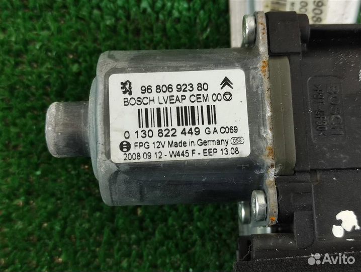 Стеклоподъемник задний левый Peugeot 308 (4E) 2008