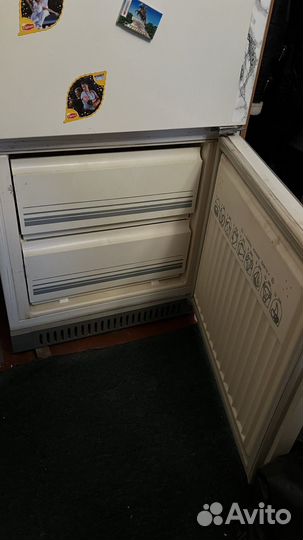 Холодильник мир СССР