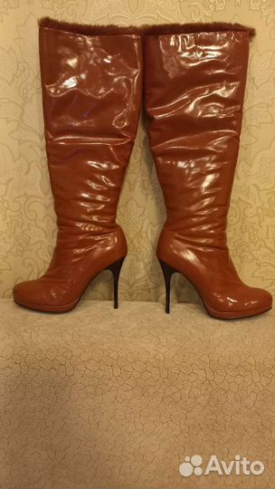 Сапоги зима, нат. Лаковая кожа 39 размер