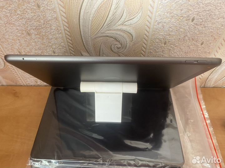 iPad 7-th/SIM/128gb/10.2 дюйма. Отличное состояние