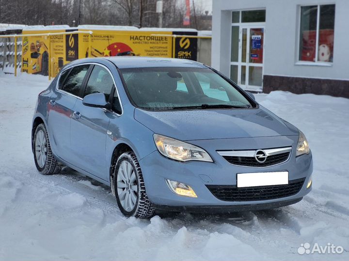 Opel Astra 1.6 AT, 2011, 118 960 км