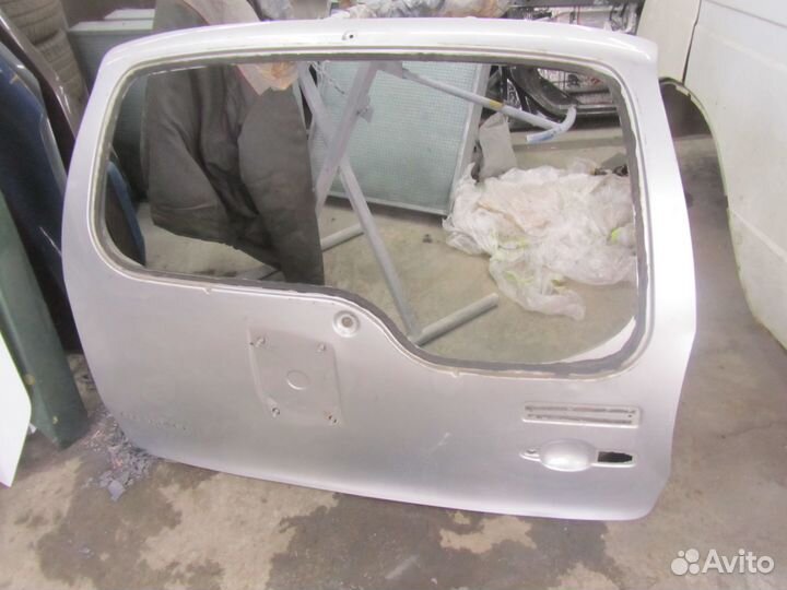 Крышка багажника Niva Chevrolet