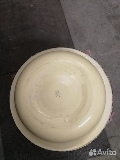 Эмалированный таз