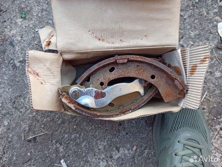 Тормозные колодки