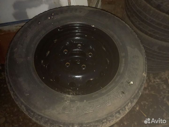 Шины 225/75 R16 на ниву
