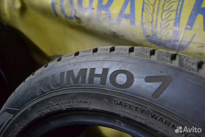 Kumho Crugen Premium KL33 215/60 R17