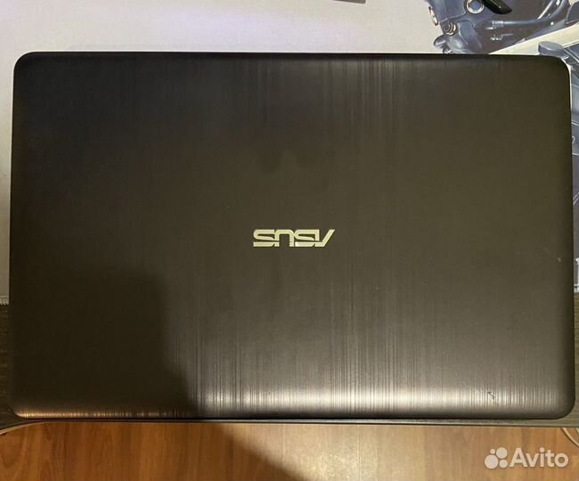 Asus vivobook Max x541N