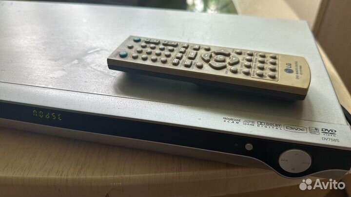 DVD плеер, домашний кинотеатр, видеомагнитофон