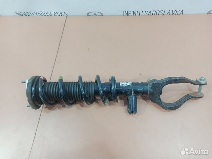 Амортизатор передний левый Infiniti Q60 CV37
