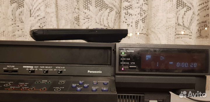 Видеомагнитофон panasonic